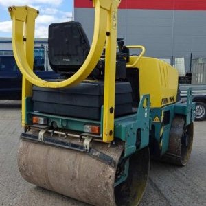 foto 2.6t/1.24m válec tandem Ammann AV26
